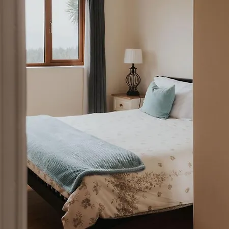 アパート Dunard House. Tullaha