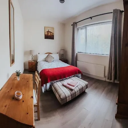 Dunard House. アパート *