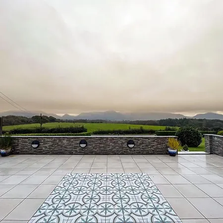 Dunard House. アパート *